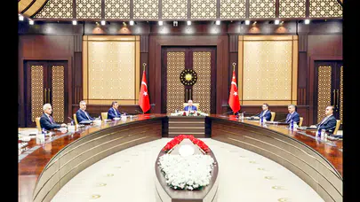 Teknolojik Vesayete Geçiş Yok