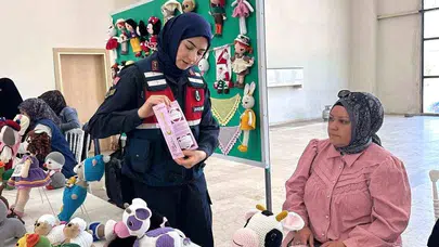 Kadına Şiddetle Mücadelede Dikkat Çeken Adım! Yüzlerce Vatandaşa Ulaşıldı