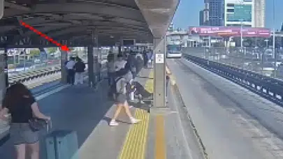 Metrobüste Başlayan Tartışmanın Sonu Ağır Oldu!