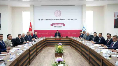 Bakan Tekin'in Açıkladığı Veriler Şaşırttı: Öğrenci Sayısı Neden Düşüyor?