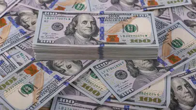Piyasalar Nefesini Tuttu: Dolar Rekoru Sonrası Ne Olacak?