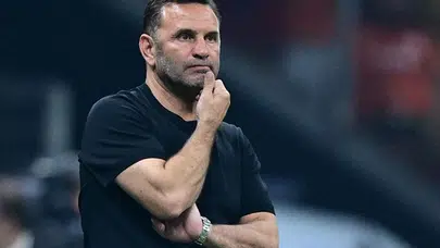 Galatasaray'da Gece Yarısı Kararı! Biri Kalıyor, Biri Yol Ayrımında