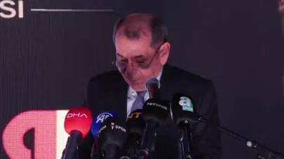 Dursun Özbek: “İki alkış alayım diye Galatasaray’ın geleceğini tehlikeye atmayacağım”