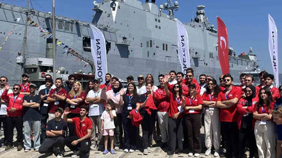 Bakan Kacır, TEKNOFEST Mavi Vatan’ı ziyaret etti