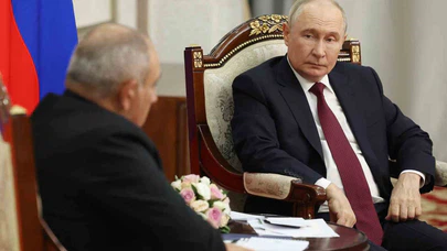 Putin’den Paşinyan’a "AB uyarısı Kararınızı en kısa sürede verin"