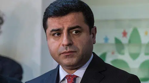 Selahattin Demirtaş serbest kalabilir mi? AİHM kararı sonrası yasal süreç ne durumda?