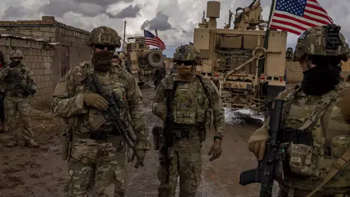 DEAŞ’a Ortak Darbe! ABD ve Suriye Güçleri 15’ten Fazla Silah Deposunu Yok Etti