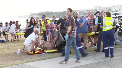 Hanuka kana bulandı! Bondi Plajı’nda silahlı saldırı: 10 ölü, onlarca yaralı