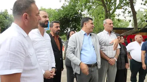 Şehit Polis İçin Kozan’da Anıt Yapıldı