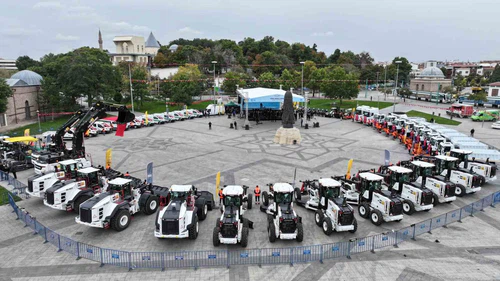 Konya Büyükşehir Belediyesine 419 Milyon Liralık Araç Takviyesi