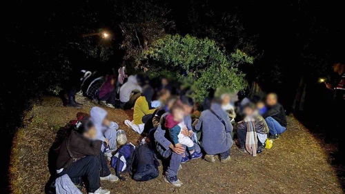 Çanakkale’de Göçmen Kaçakçılığı Operasyonunda 51 Kişi Yakalandı