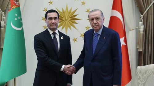 Erdoğan’dan Türkmenistan Lideri’ne COP31 Daveti! Ankara’daki Görüşmenin Detayları