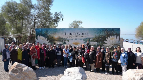 Bir Gün Boyunca Tarih ve Doğayla Buluştular: Gazi Yakınlarının Çivril Gezisi