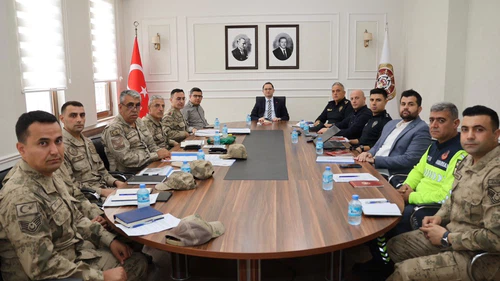 Kurtalan’da Güvenlik Zirvesi: Asayiş Masaya Yatırıldı