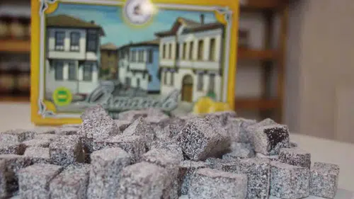 Osmaneli’de Günde 10 Bin Adet Ayva ve Nar Lokumu Üretiliyor: Coğrafi İşaretli Lezzet Dünyaya Açılıyor