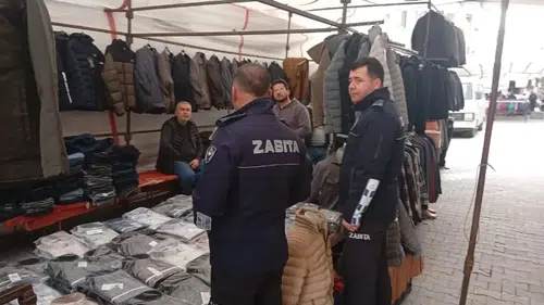 Zabıta Ekiplerinden Semt Pazarında Sağanak Uyarısı