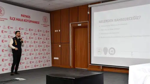 Patnos’ta Dijital ve Banka Dolandırıcılığı Uyarısı: Seminerlerle Gençler Bilinçlendiriliyor