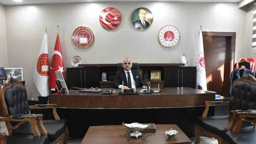 Van Cumhuriyet Başsavcılığı’ndan Gençlere Uyarı: “Banka Hesabını Kiralamak Ağır Suç”