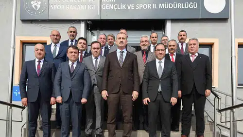 Vali Bozkurt Ağrı’da Gençlik ve Spor Yatırımlarını Yerinde İnceledi: Lisanslı Sporcu Sayısı Artacak