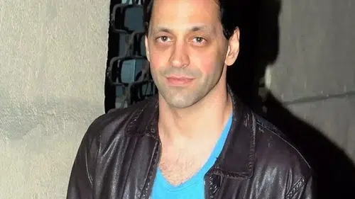 Duman’ın Solisti Kaan Tangöze Serbest Bırakıldı: Evindeki Marihuana İddiası Gündem Oldu