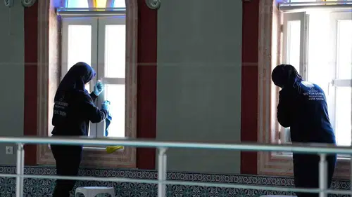 Denizli Büyükşehir Belediyesi’nden Ramazan Öncesi Camilerde Temizlik Seferberliği