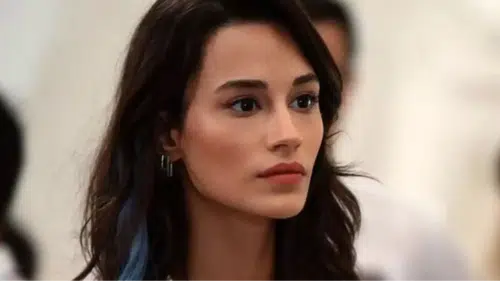 Tolga Kandemir’in Sevgilisi Sude Zülal Güler Kimdir? 24 Yaşındaki Genç Oyuncunun Kariyeri