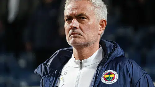 Jose Mourinho İçin Sürpriz Karar: Benfica Devam Dedi
