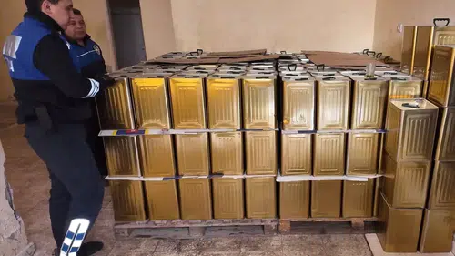 Mersin’de Depoda Şok: 4,5 Ton Sahte Zeytinyağı Piyasaya Sürülmeden Önledi