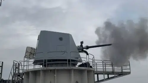 Türkiye’nin Yeni Gururu: TCG Akdeniz’de Göreve Başlayan Denizhan-76 Milli Deniz Topu