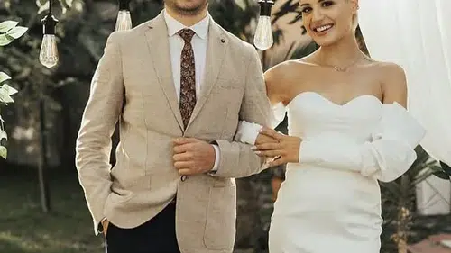 Atakan Özyurt’un Eşi Selen Kaldırım ve Aile Yaşamı