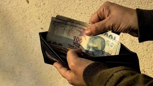 Beklenen artış geliyor mu? Emekli ve memur için kritik 3 senaryo