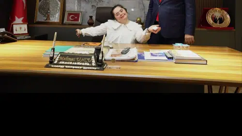 AK Parti Mardin İl Başkanlığı bir süreliğine de olsa Yusra'ya emanet