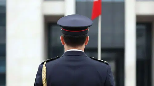 Son Dakika: Emniyet ve Valiliklerde Büyük Değişim, Yeni İsimler Açıklandı