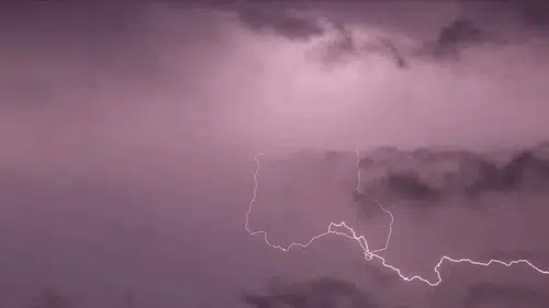 Türkiye’nin Batı Kesimlerinde 1 Nisan’da Şiddetli Yağış ve Elektrik Fırtınası Uyarısı