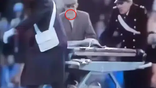 Bir Fotoğraf Her Şeyi Değiştirdi: Futbolun En Tuhaf Anlarından Biri Yeniden Gündemde