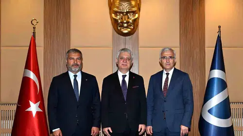 Yapay Zekâ ve Dijital Piyasalar Zirvede Masaya Yatırıldı