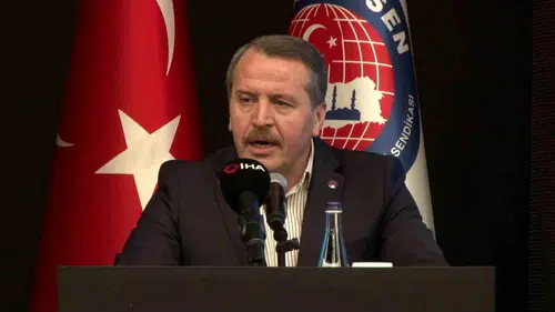 Şehir Hayatıyla İlgili Sözleri Sosyal Medyada Gündem Oldu