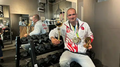 Vazgeçmedi, Yeniden Dünya Şampiyonu Oldu