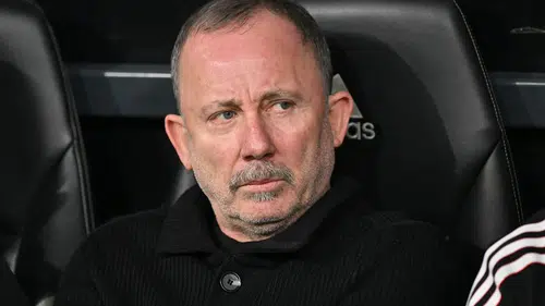 Beşiktaş’ta Geceye Damga Vuran İddia: Sergen Yalçın İstifa mı Etti?