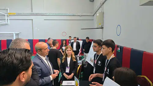 Gençlerin Hayal Gücü Bilim Fuarında Buluştu