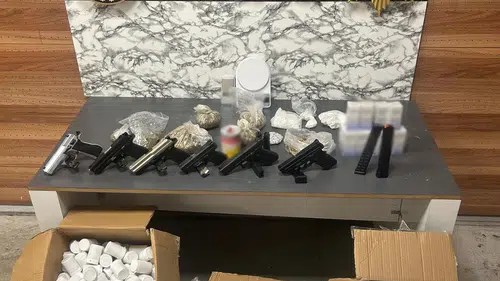 Polis Baskınında Yok Yok! Ele Geçirilenler Şaşırttı