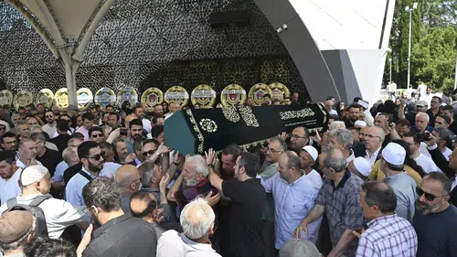 Bir güzel insan daha göçtü