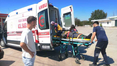 Niksar’da iki otomobil çarpıştı: 1 yaralı