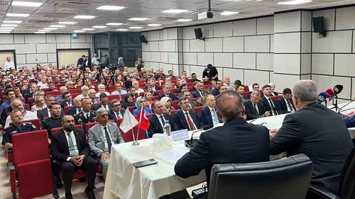 Bakan Bolat: Mal ihracatında Cumhuriyet tarihinin rekorunu kırdık