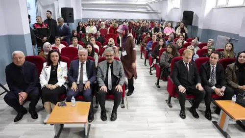Aksaray’da Uyuşturucu ve Bağımlılıkla Mücadele Eğitimi: Velilere Hangi Bilgiler Verildi?