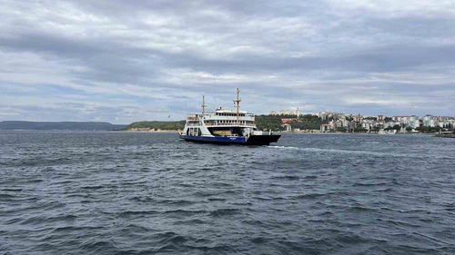 Gökçeada feribot seferlerine hava engeli! Çok sayıda sefer iptal edildi