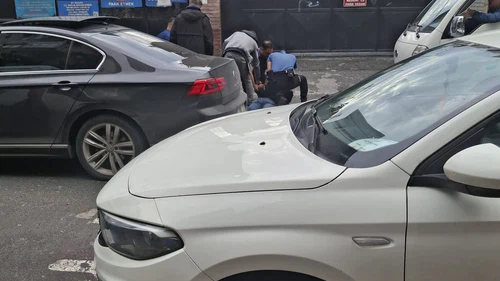 Zeytinburnu’nda okul çevresinde şüpheli araç durduruldu! 1 kişi tutuklandı