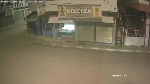 Adana’da Feci Kaza: Otomobil Çarptı, Sürücü Hiç Durmadan Kaçtı