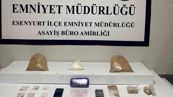 Esenyurt’ta uyuşturucu operasyonu: 7,5 kilo uyuşturucu ele geçirildi