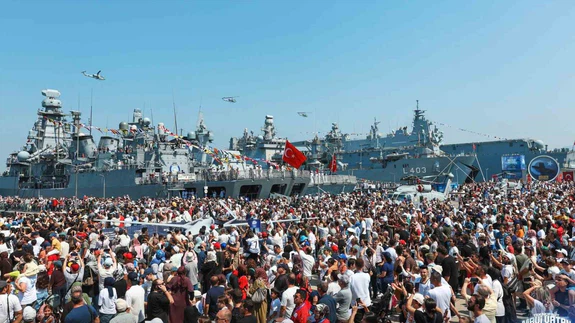 TEKNOFEST Mavi Vatan’da yoğunluk: Gölcük Tersanesi’nde adım atacak yer kalmadı
